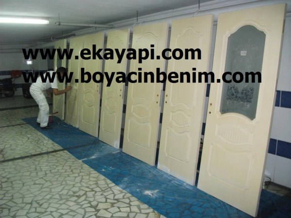 Koyu Renk Kapı Elle Boyanırmı